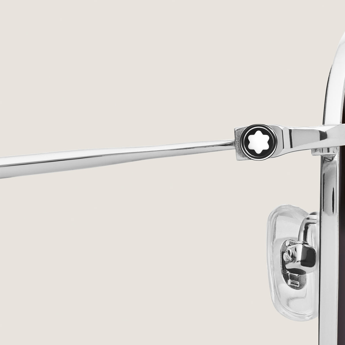 Montblanc Quadratische Sonnenbrille mit silberfarbenem Titanrahmen – Ansicht 3