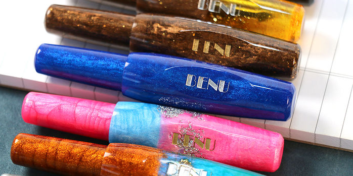 benu-pixie-fountain-pen-aurora-gold-up-close.jpg