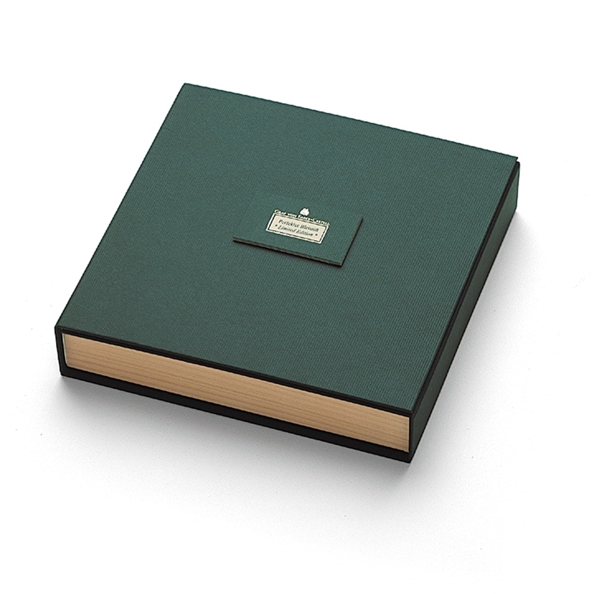 Graf von Faber-Castell Perfect Pencil Limited Edition, whitegold, pencil protector with integrated sharpener, silver
