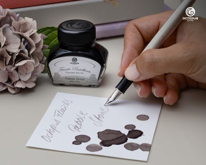 Octopus Fluids Fountain Pen Ink Pastel Fountain Pen Inks Pebble Stone Pastel Gray 30 ml