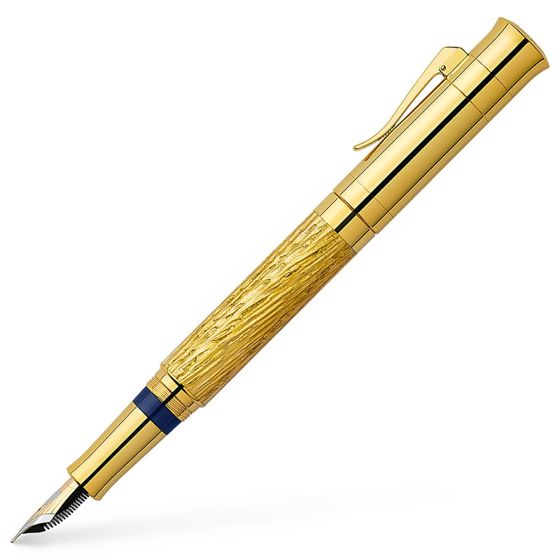 Graf von Faber-Castell, Füller Pen of the Year 2012 -vergoldete Mooreiche, 18K Feder, gold