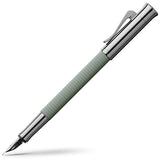 Graf von Faber-Castell, Füller Guilloche, 18K Feder, Sage Green, Geschenkbox