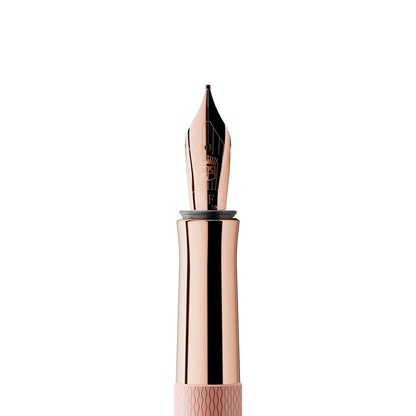 Graf von Faber-Castell, Stylo-plume Guilloche, Plume 18 carats, Rose Blush, Coffret cadeau
