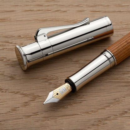 Graf von Faber-Castell, Fountain Pen Classic Pernambuco, 18K Nib, brown