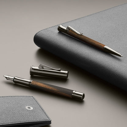 Graf von Faber-Castell, Macassar Fountain Pen, 18K Nib, dark brown