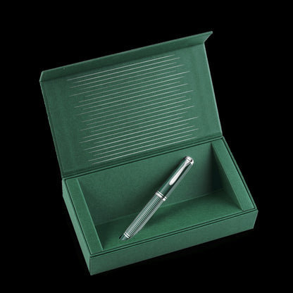 Pelikan, Souverän® M815 Metal Striped Green Special Edition