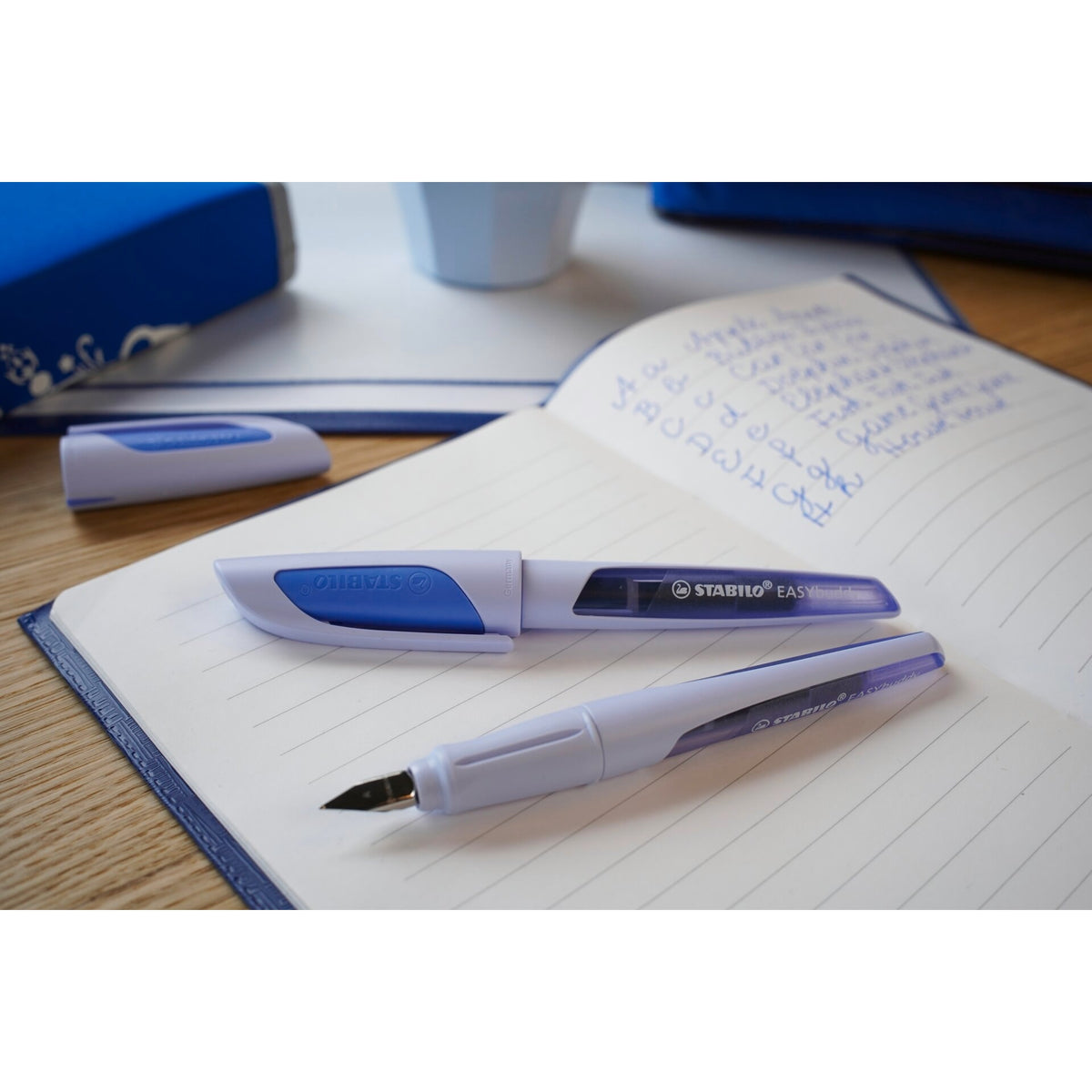 STABILO EASYbuddy Pastel Wolkenblau M – Ansicht 4