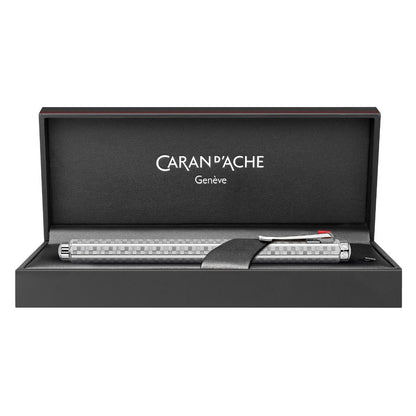 Caran d'Ache, Füller Ecridor Damier, Silbergrau