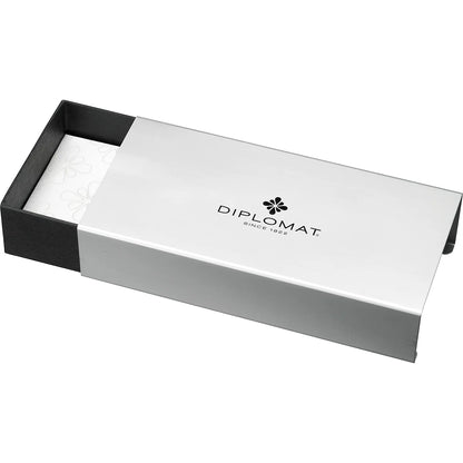 Diplomat Excellence A2 fountain pen, lacquered, gold-plated, 14K nib, black