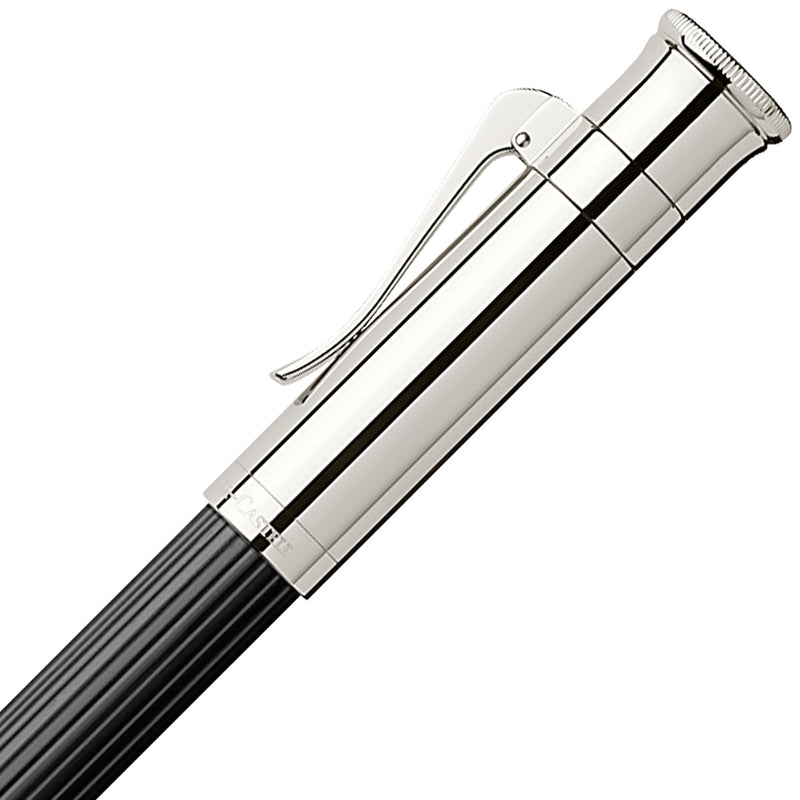 Graf von Faber-Castell, Füller Classic Ebenholz, 18K Feder, schwarz