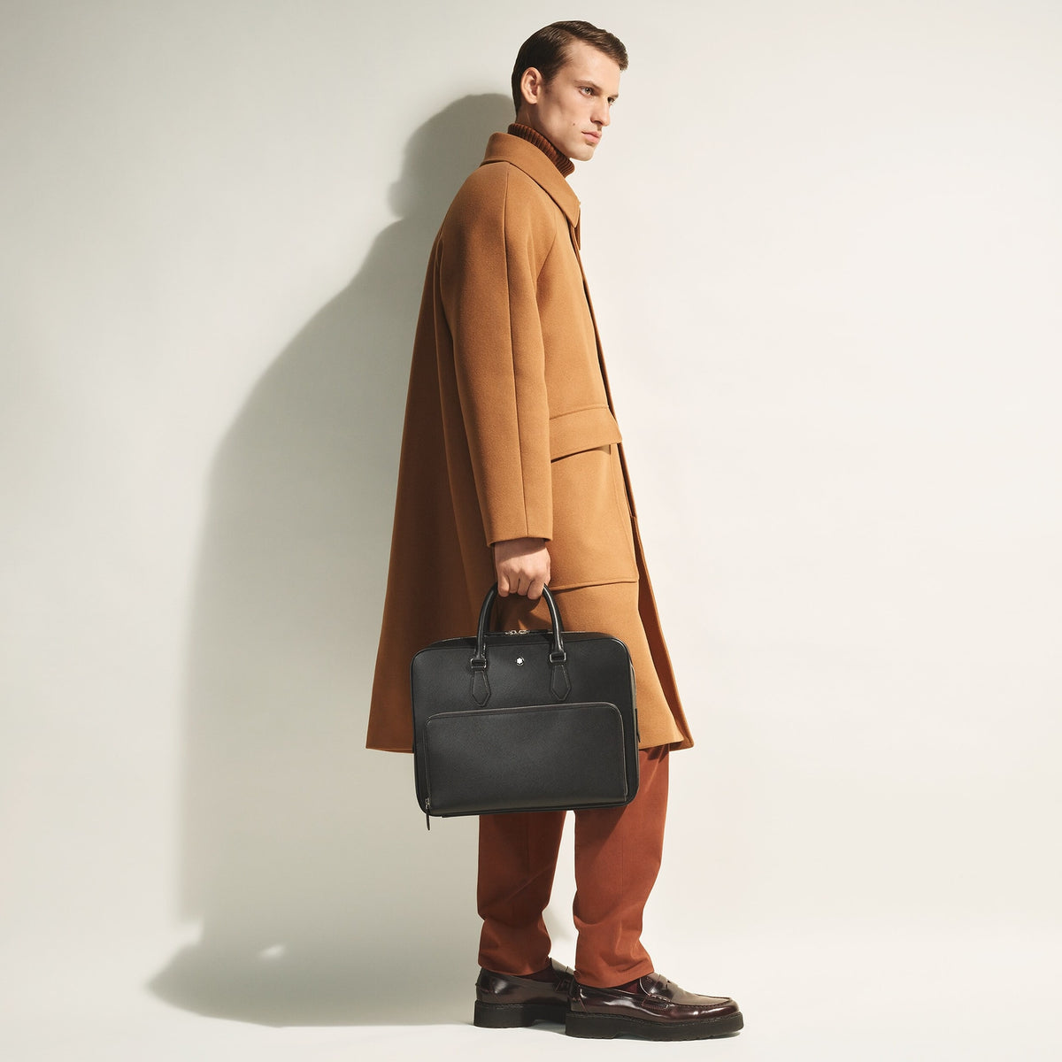 Montblanc Mittelgroße Schreibmappe mit Tasche aus Sartorial Leder – Schwarz – Ansicht 2