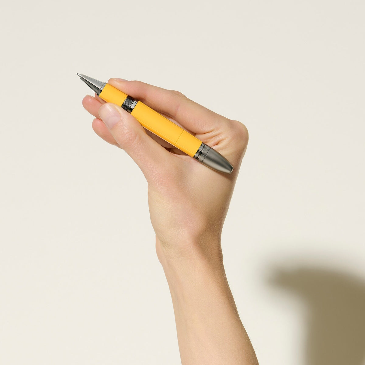 Montblanc Tintenroller Great Characters E. Ferrari Special Edition Giallo Modena – Ansicht 2