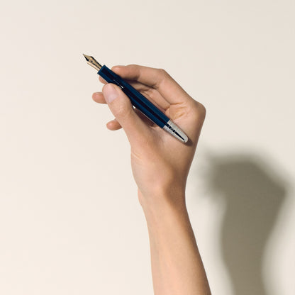 Montblanc Füllfederhalter 146 Meisterstück AW80D Y3 Resin – Ansicht 2