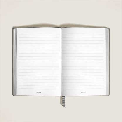 Montblanc Mittelgroßes Notizbuch aus Sartorial Leder Linierte Seiten (MB134753) – Ansicht 2