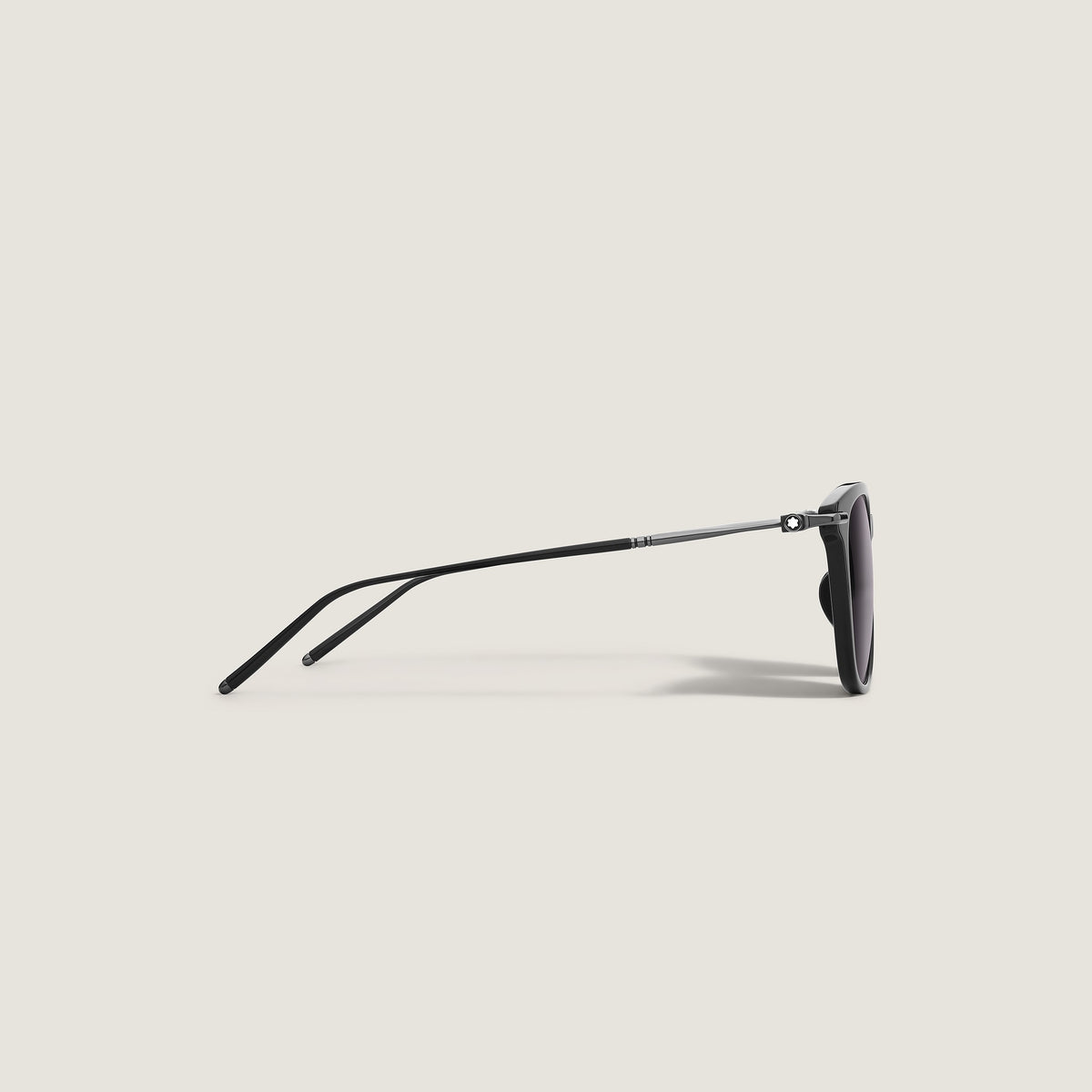 Montblanc Rechteckige Sonnenbrille mit schwarzem Acetatrahmen (MB135564) – Ansicht 2