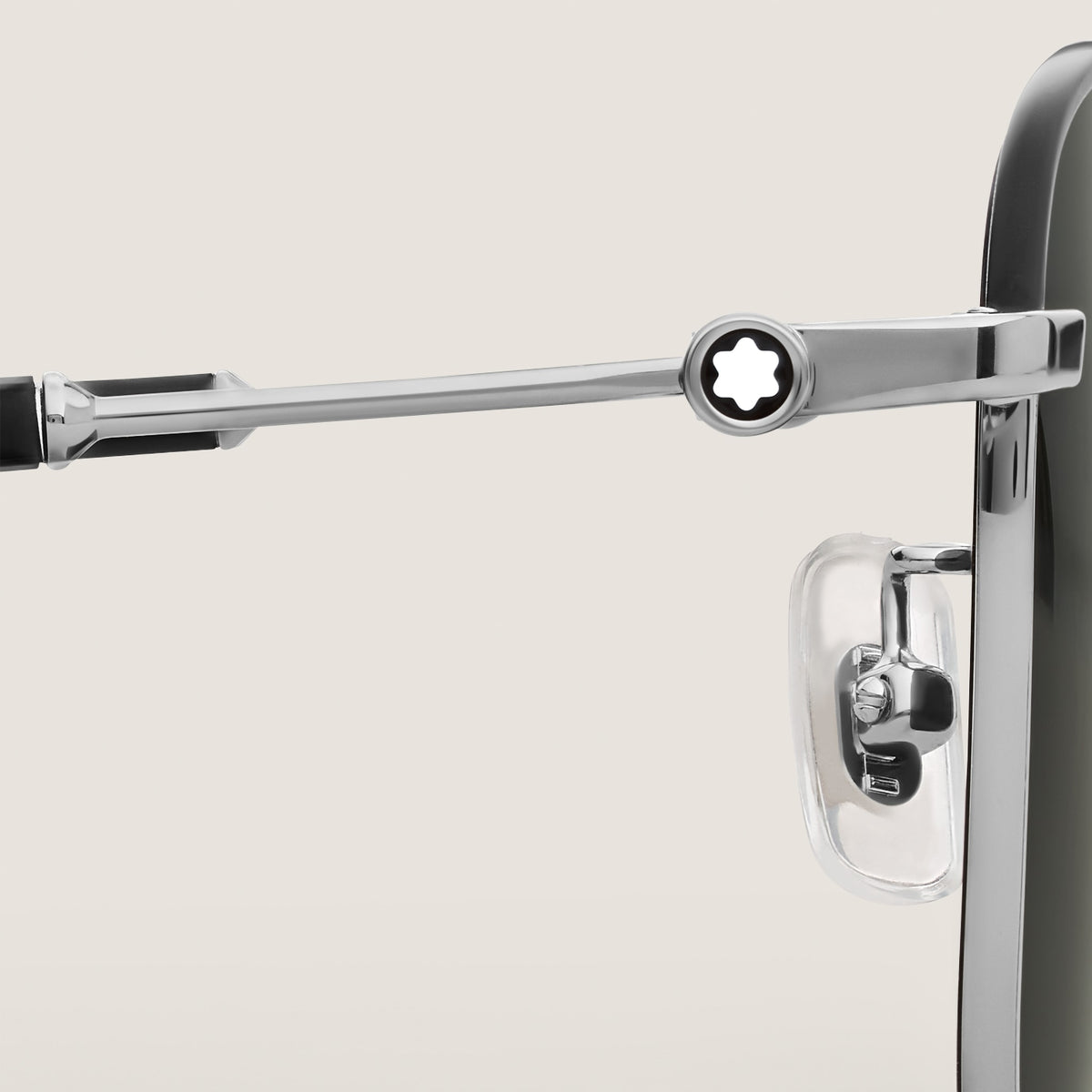 Montblanc Quadratische Sonnenbrille mit silberfarbenem Metallrahmen – Ansicht 3