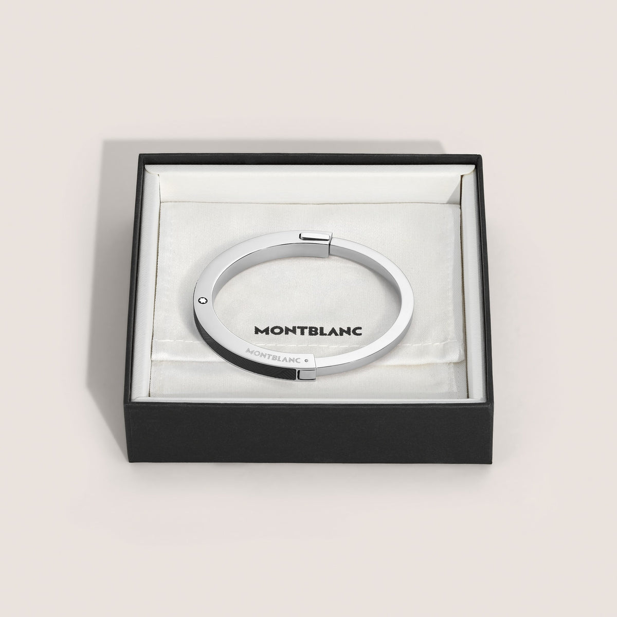 Montblanc Armreif aus Edelstahl mit Extreme Muster (MB136016) – Ansicht 2