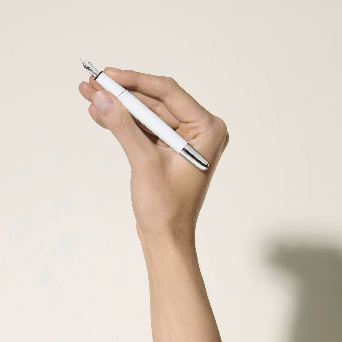 Montblanc Füllfederhalter 145 Meisterstück White Resin – Ansicht 2