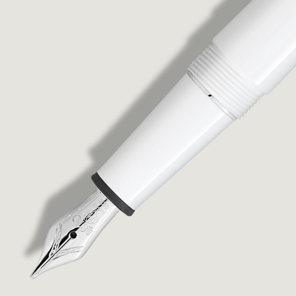 Montblanc Füllfederhalter 145 Meisterstück White Resin – Ansicht 3