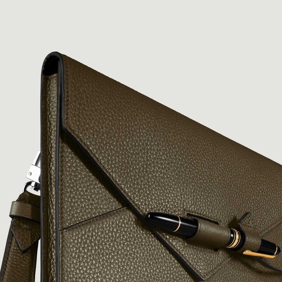 Montblanc Envelope Mittelgroßes Notizbuchhalter (MB137124) – Ansicht 2