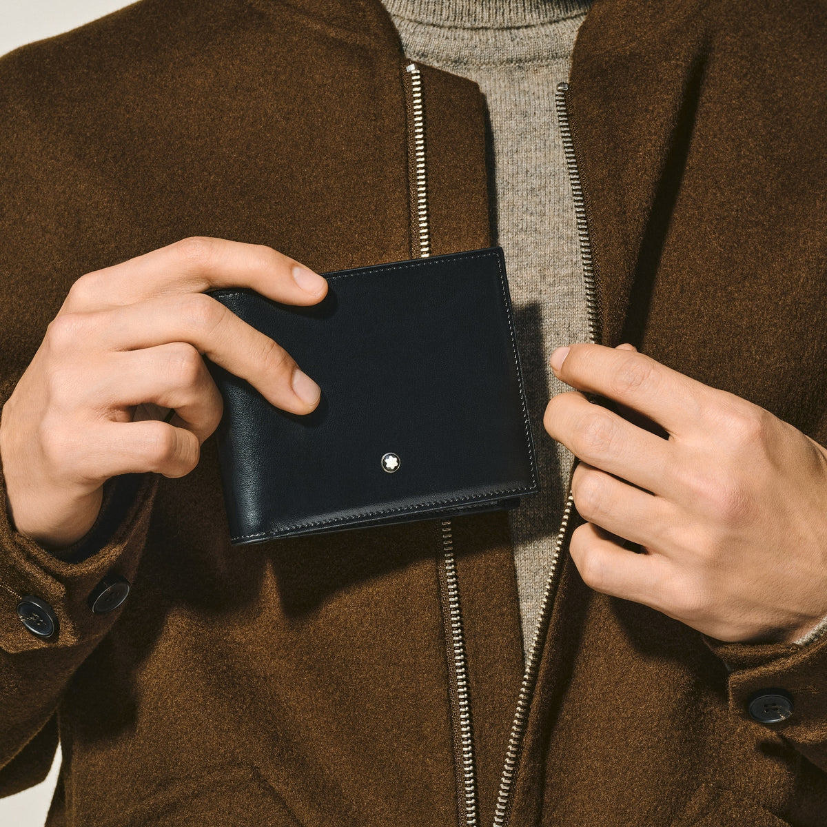 Montblanc Brieftasche 10 cc mit Münzfach aus Meisterstück Leder – Ansicht 2
