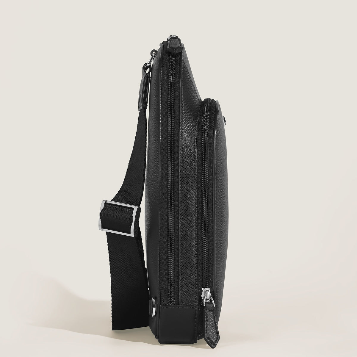 Montblanc Mittelgroße Umhängetasche aus Sartorial Leder – Schwarz – Ansicht 5