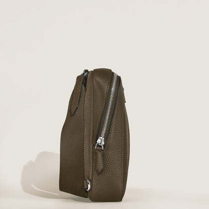 Montblanc Kleine Umhängetasche Companion – Khaki – Ansicht 5