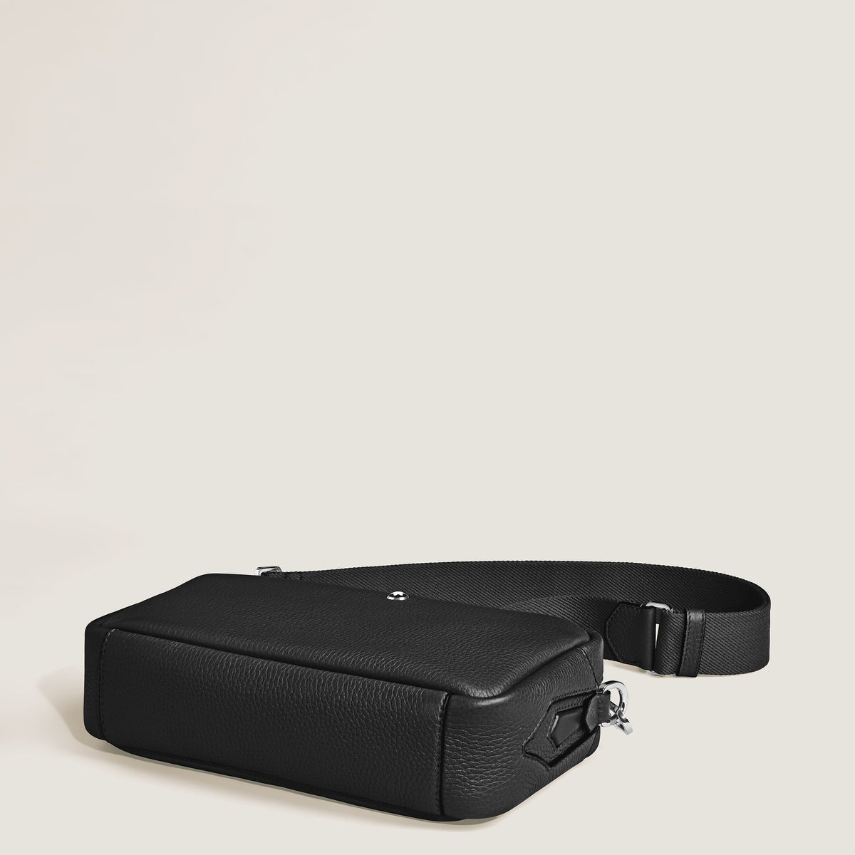 Montblanc Umhängetasche Companion – Schwarz – Ansicht 7