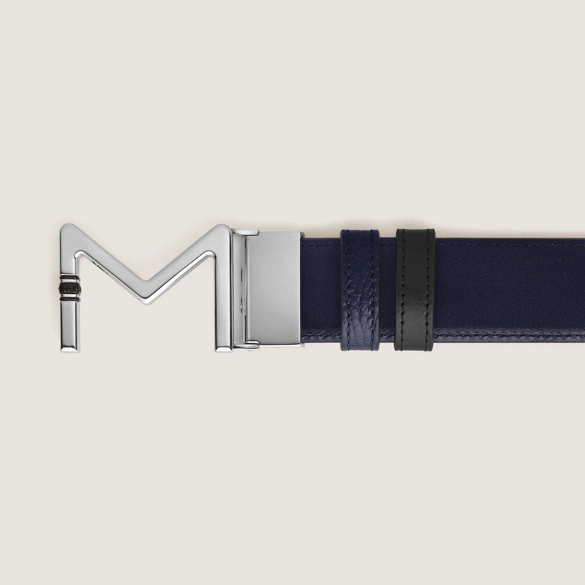 Montblanc Wendbarer Gürtel aus Leder in Midnight Blue/Schwarz mit Meisterstück-Schließe 35 mm – Ansicht 2