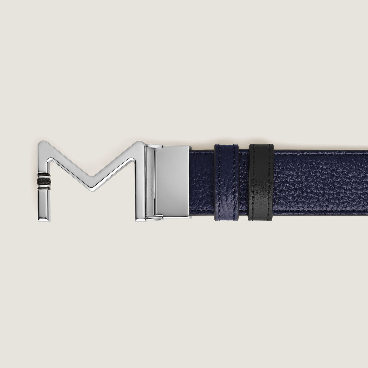 Montblanc Wendbarer Gürtel aus Leder in Midnight Blue/Schwarz mit Meisterstück-Schließe 35 mm – Ansicht 3