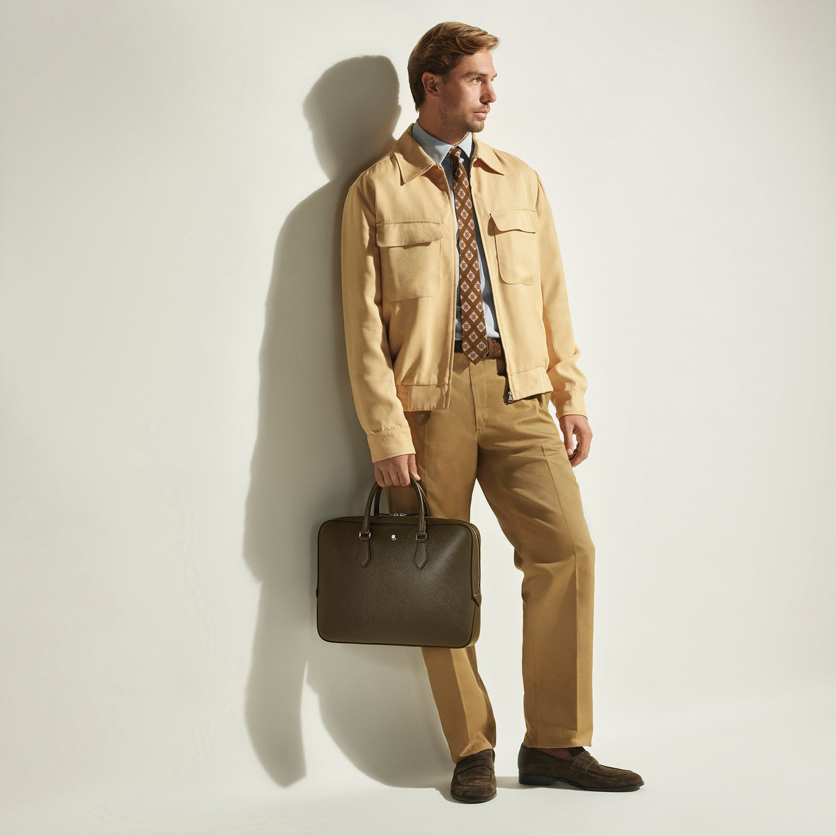 Montblanc Flache Schreibmappe aus Sartorial Leder – Khaki – Ansicht 2