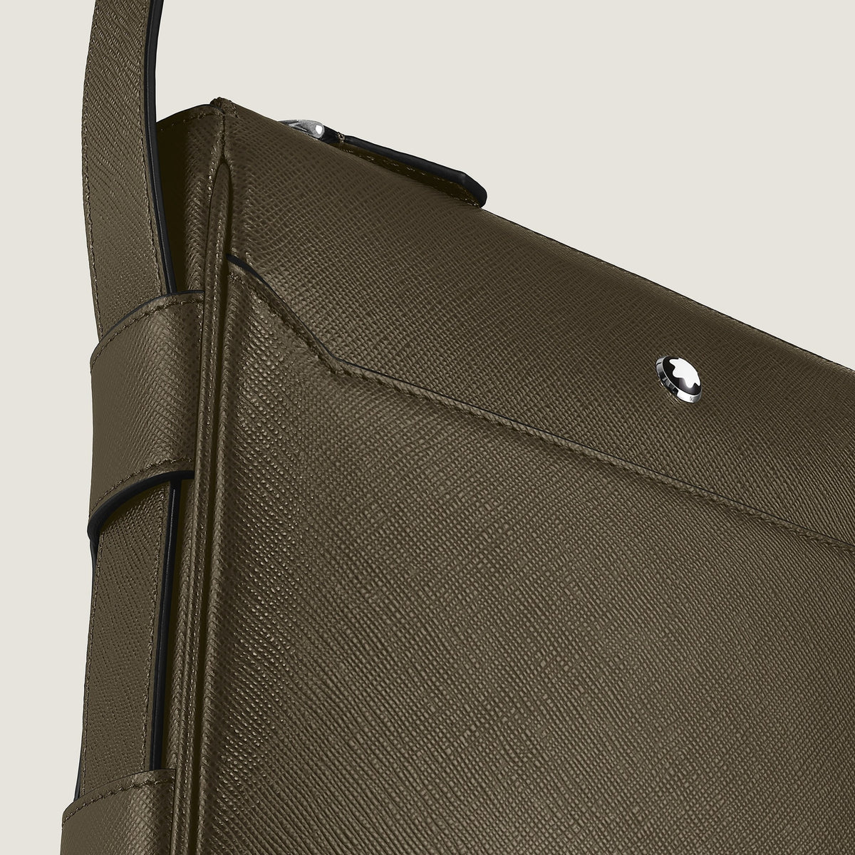 Montblanc Vertikale Messenger Bag aus Sartorial Leder – Khaki – Ansicht 3
