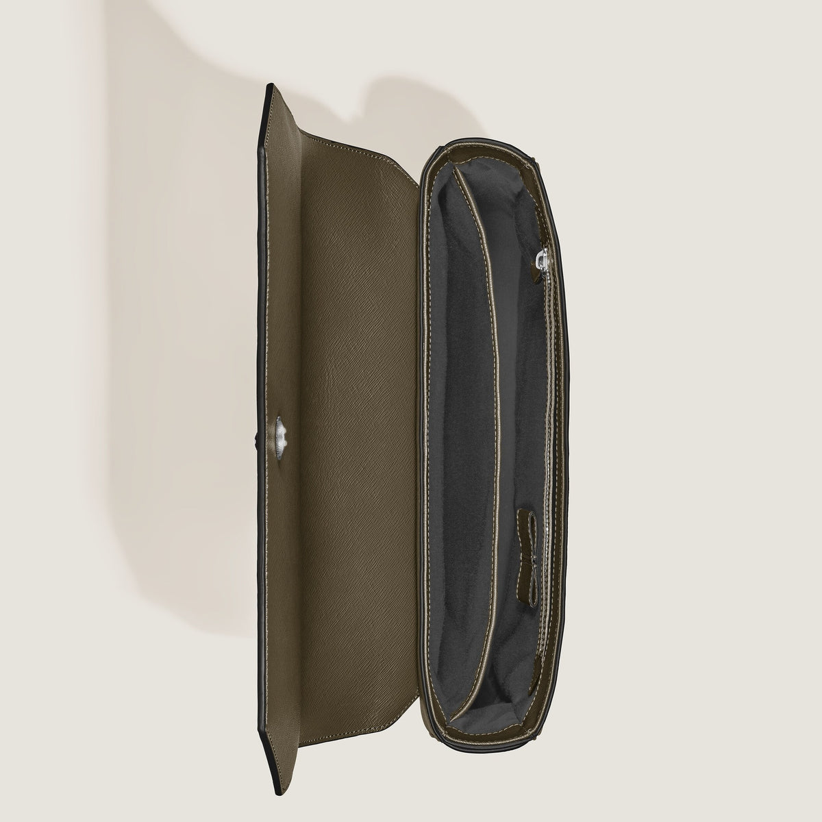 Montblanc Messenger Bag aus Sartorial Leder – Khaki – Ansicht 6
