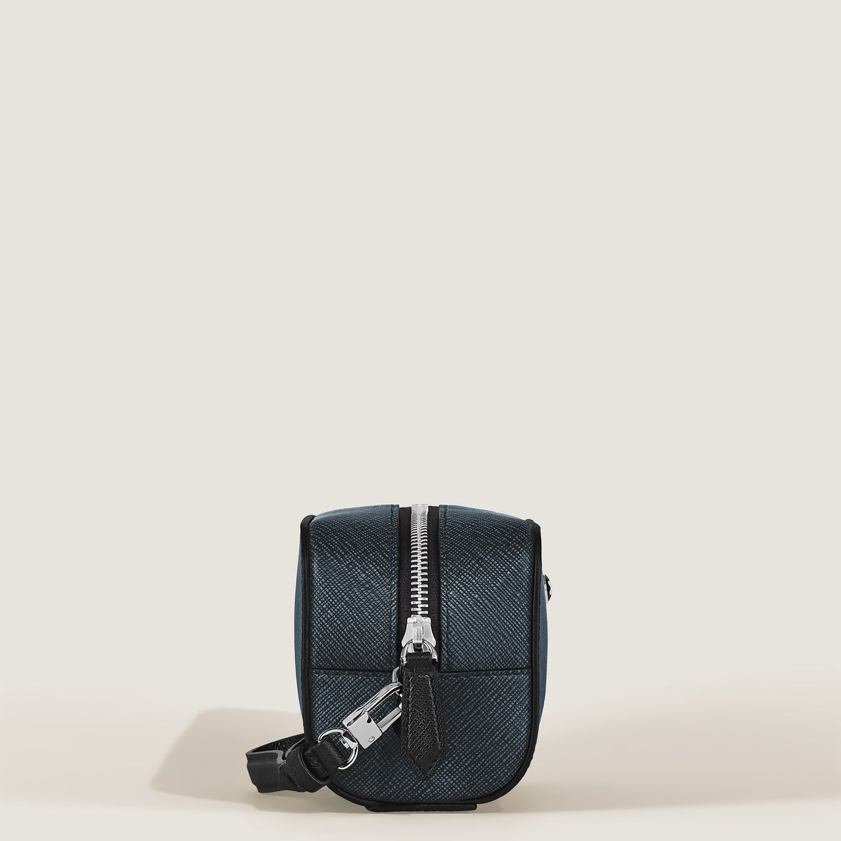 Montblanc Kleine Kosmetik Clutch aus Sartorial Leder – Twilight Blue – Ansicht 5