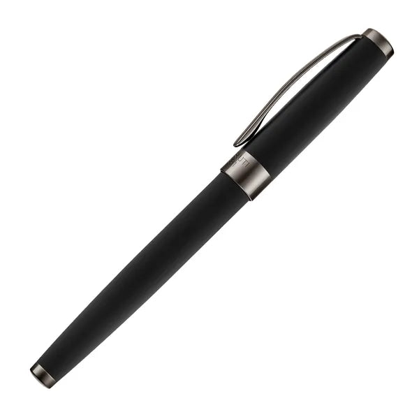 Cerruti 1881, Füller Easton Black