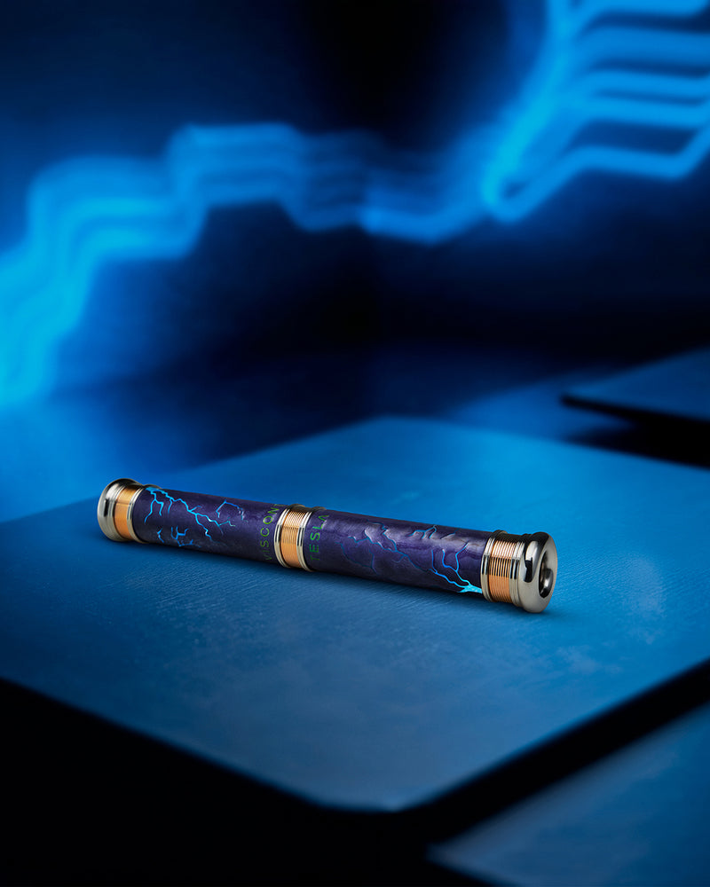 Visconti Füllfeder Tesla,18k Gold,Limitierte Edition