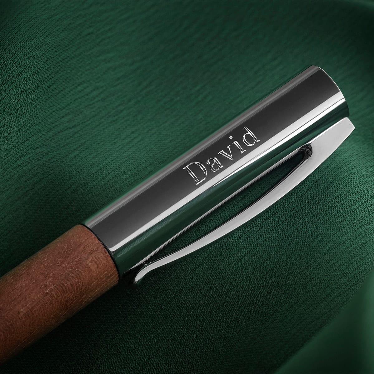 Faber-Castell, stylo plume Ambition, noyer