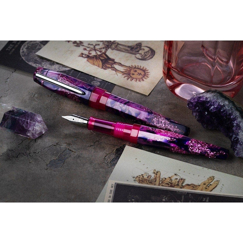 BENU Füller AstroGem gunmetal, Juno