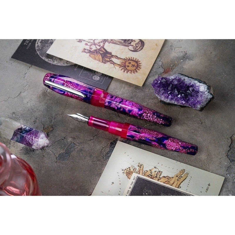 BENU Füller AstroGem gunmetal, Juno