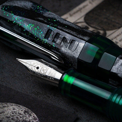 BENU Füller AstroGem gunmetal, Leto