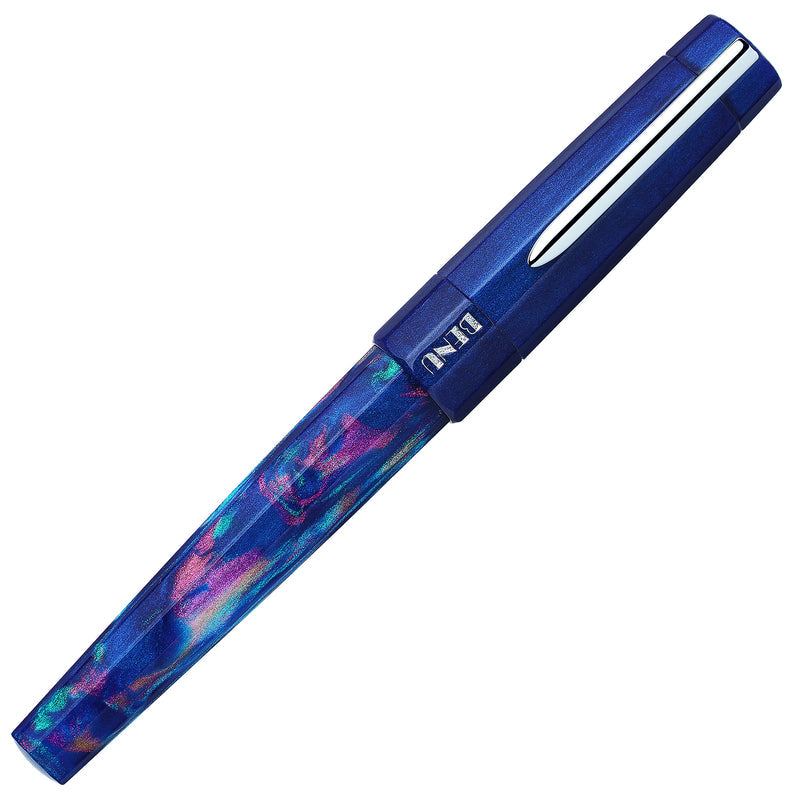 benu-euphoria-fountain-pen-ballet-closed-front.jpg