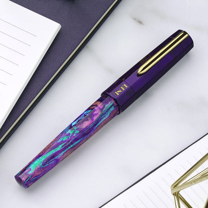 benu-euphoria-opera-gt-fountain-pen-niuew-angled-02.jpg