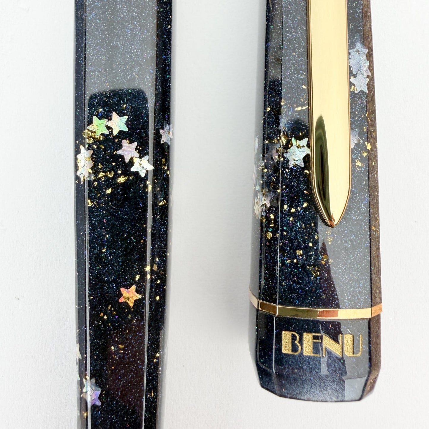 benu-haute-collection-fountain-pen-movie-star-special-edition-angle-02.jpg