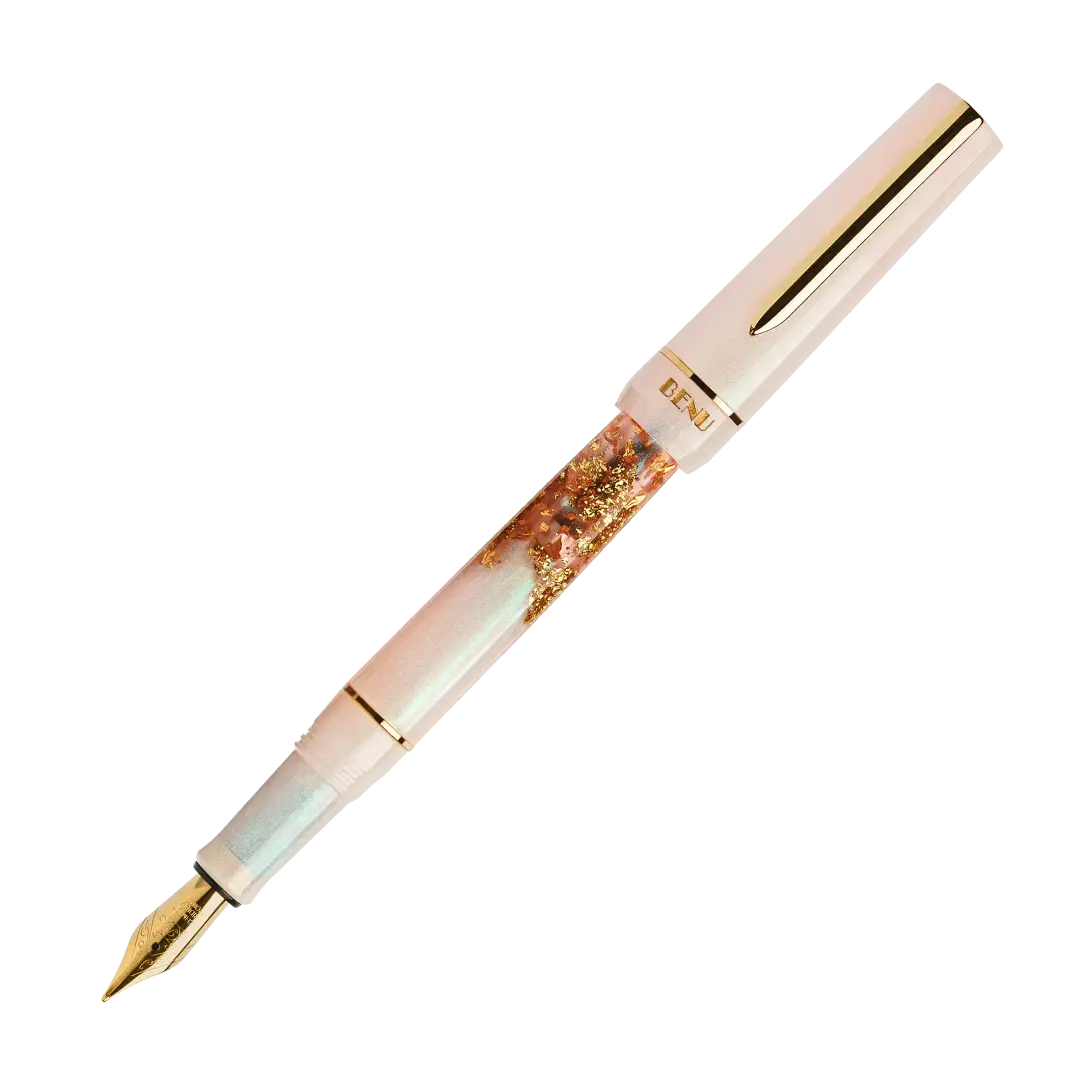 benu-haute-fountain-pen-flair-angle-01.jpg