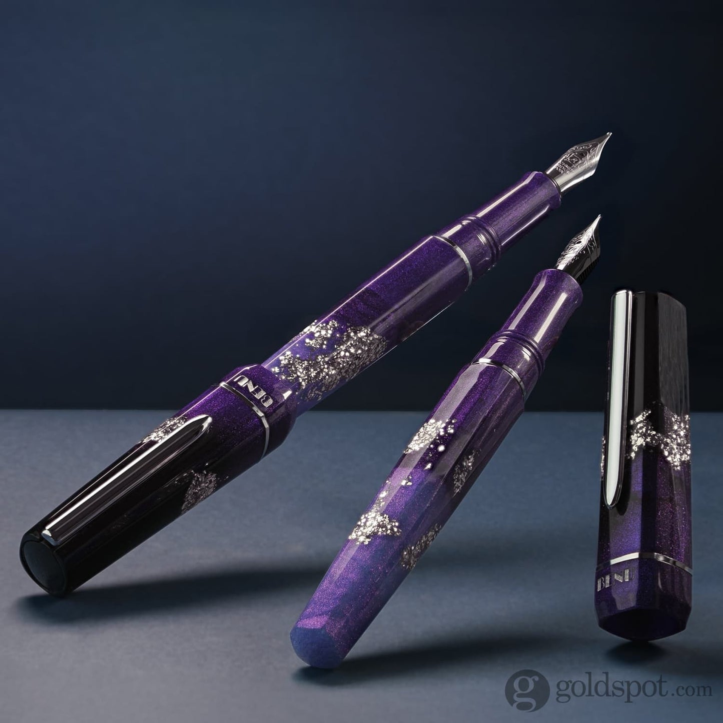 benu-haute-fountain-pen-in-icon-detail-06.jpg