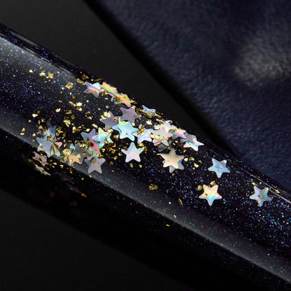 benu-haute-fountain-pen-movie-star-special-edition-angle-03.jpg