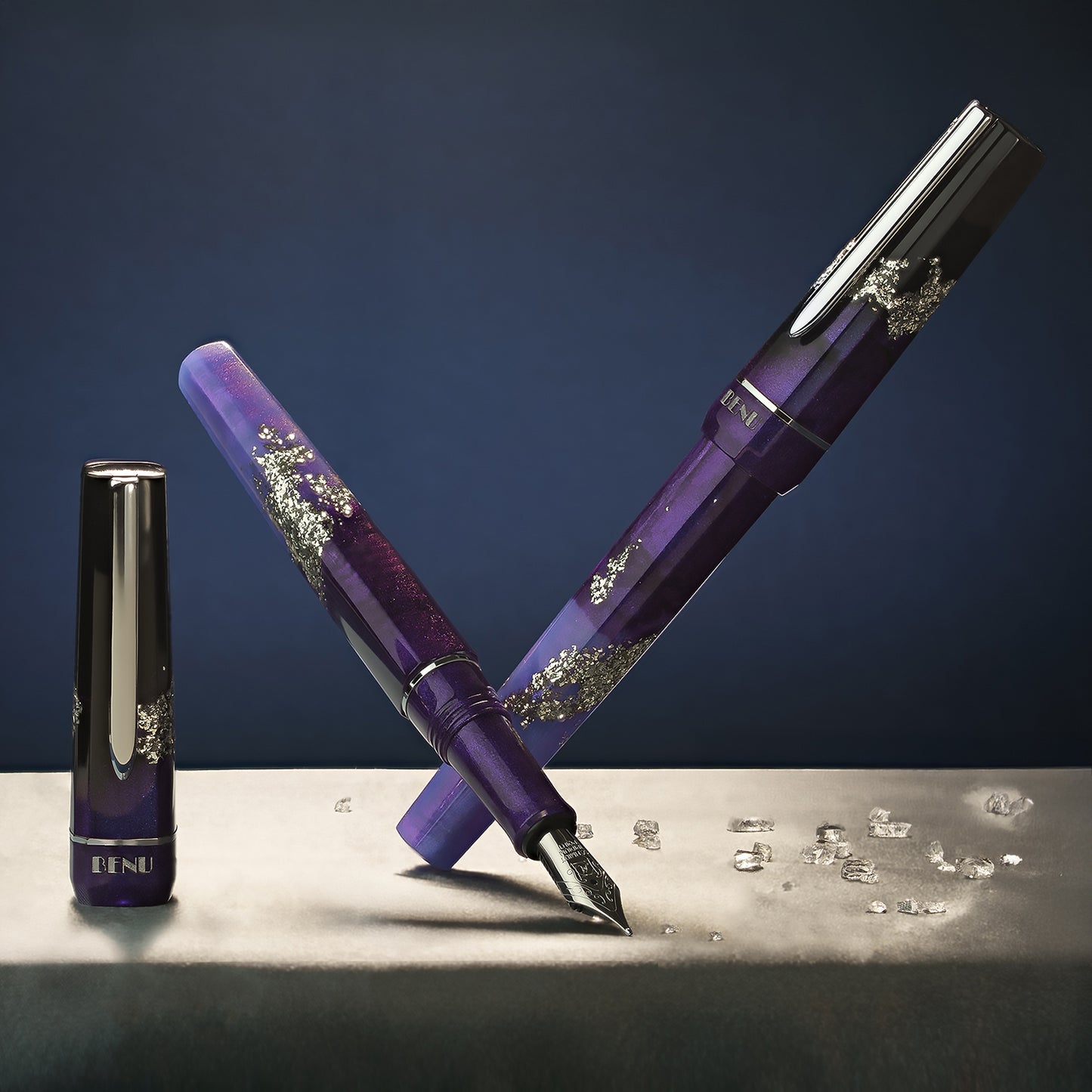 benu-haute-icon-st-fountain-pen-purple-st-nib-angled-02.jpg
