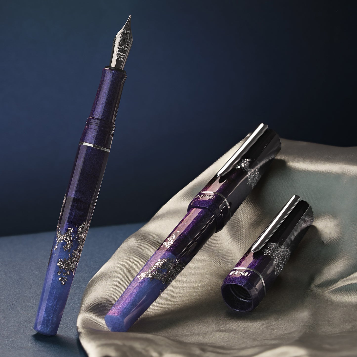 benu-haute-icon-st-fountain-pen-purple-st-nib-angled-03.jpg