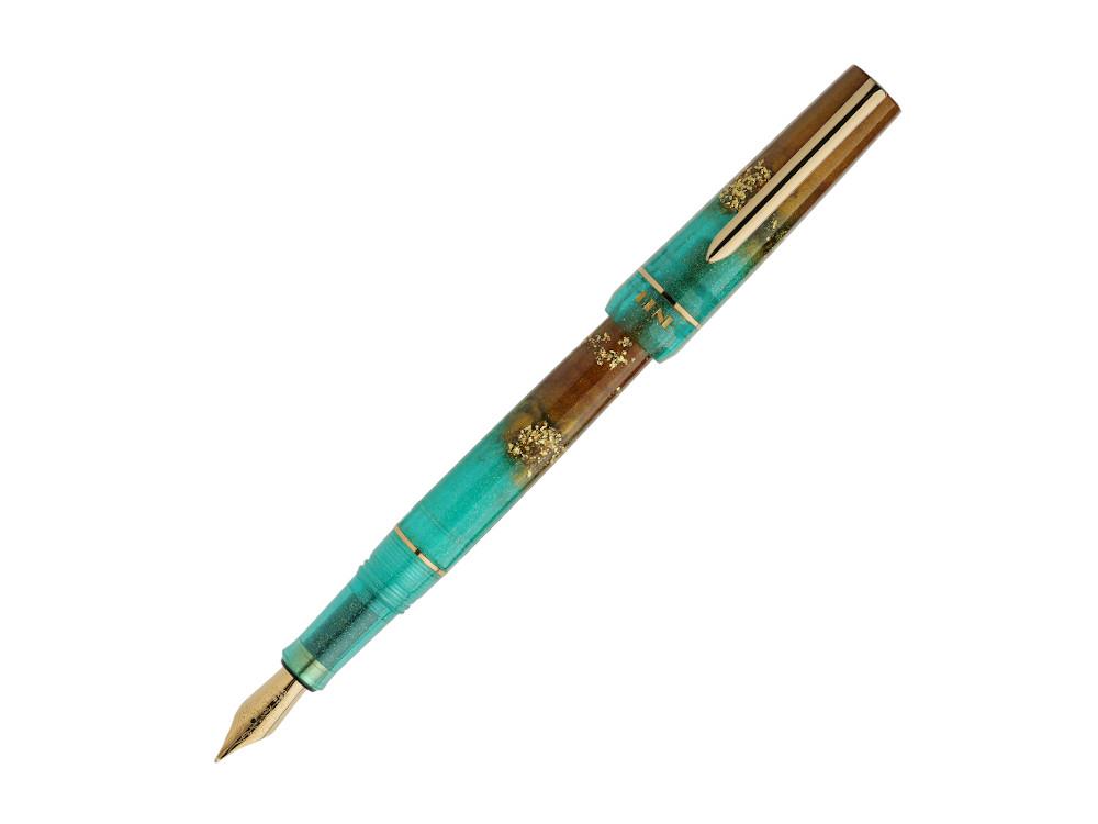 benu-haute-lush-fountain-pen-resin-green-11-2-7-6-0-01-detail.jpg