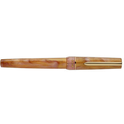 benu-haute-lustre-gt-fountain-pen-closed.jpg